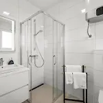 4 Bedroom Cozy In * Srima